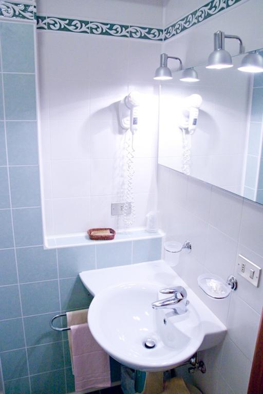 Hotel Monte Civetta Alleghe Habitación foto